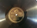 RCA VICTOR 20-2792 Lonnie Johnson ( HE'S A JELLY-ROLL BAKER / WHEN YOU FEEL LOW