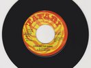 TAFARI/ LOOKING FOR SIGNS  -  ALBERT MALAWI  (78 REGGAE ROOTS 7