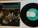 JOEY AND THE SHOWMEN RARE  EP 45 T ORCHESTRE DE JOHNNY HALLYDAY