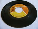 CHRIS CLARK - LOVE'S GONE BAD / PUT YOURSELF IN MY PLACE - V.I.P.