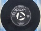 CHUCK BERRY. Beautiful Delilah c/w Vacation Time. London. HL 8677. Tri-centre