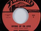 Sweet Soul 45 THEE MIDNITERS Giving Up On Love WHITTIER VG+ HEAR
