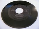 DENISE LASALLE - THE RIGHT TRACK / TOO LATE TO CHECK YOUR TRAP - PARKA