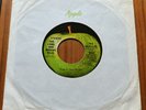 Beatles on Apple White Sleeve -Long and Winding Road -Canada 2832 stereo 1970 45