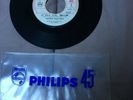 45T JUKE-BOX TRES RARE JOHNNY HALLYDAY Je suis seul ,Je crois qu'il me rend fou