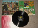 The Beatles vinyl lp Sgt Peppers LHCB mono PMC7027 1st Red Fools Inner Extra Dot