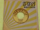 Original 1954 Elvis Presley 45 Record SUN 209 THAT'S ALL RIGHT U-128/129