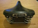 VINTAGE BROOKS B66 LEATHER BICYCLE SADDLE- LOVELY CONDITION.