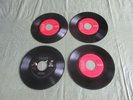 4 ELVIS PRESLEY 45 RPM GOLD STANDARD, 3 RED LABEL, 1 DOG ON SIDE (ORIGINAL)