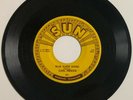 Rockabilly 45 / CARL PERKINS / SUN 234 / Blue Suede Shoes / Honey Don't