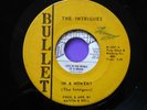 ORIGINAL 1ST RELEASE NORTHERN SOUL WIGAN MUSIC RECORD IN A MOMENT THE INTRIGUES