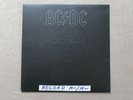 ACDC        ''   BACK IN BLACK  ''    SD-16018   1980