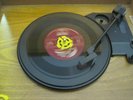 Vocaleers - I Walk Alone  o/ How Soon  RARE Doowop RED ROBIN