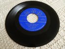 JERRY WRIGHT AND THE COUNTRYMEN MAY YOU NEVER BE ALONE LIKE ME/BRANDED MAN NRC