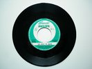 Johnny Hallyday 45Tours Juke Box vinyle Les Bras En Croix / Tes Tendres Années