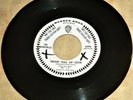 45 rpm VINYL by THE INVINCIBLES / WB 5495 (1965) PROMO COPY / FUNK - SOUL