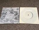 Six Minute War-s/t 7” Vinyl (punk,crass)