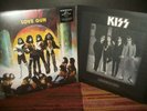 Lot: 2 180g re-issue KISS LPs - Dressed to Kill / Love Gun - New SEALED vinyl