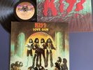 KISS Love Gun LP Vinyl VG/VG+