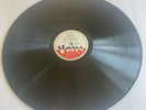 78 rpm V Disc Vinyl Record No 560 - Artie Shaw and his Orchestra / Monica Lewis