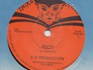 REGGAE -- 3.D PRODUCTION   -- RIOT