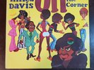 JAZZ LP: MILES DAVIS On the Corner COLUMBIA PC 31906 Stereo