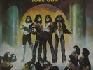 Love Gun Kiss UK vinyl LP album record CALH2017 CASABLANCA/PYE 1977