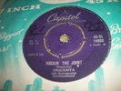 VG UK CAPITOL 45 - ESQUERITA - ROCKIN' THE JOINT