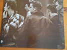 The Smiths The World Won't Listen 12