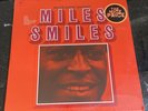 LP MILES DAVIS - MILES SMILES COLUMBIA PC 9401 NEU NEW