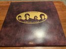 THE BEATLES-LOVE SONGS VINYL LP 2 Record set very good 1977 w/ Lyric Booklet Vg