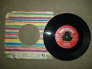 The Beatles - Love Me Do Parlophone 45-R -4949 1962 Mono 7