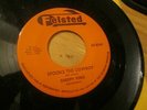 BIZARRE HALLOWEEN SHEPPY KING- SPOOKS THE COWBOY 45 on FELSTED EXC-NM