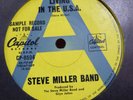 Steve Miller Band - Living in The USA (Capitol CP-8594) AUSSIE A-Label 45