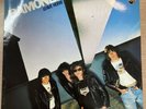 Ramones ?– Leave Home - Philips ?– 6370 809 - Vinyl - 1977- Komplett Mit Insert