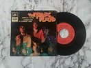 The Pink Floyd Arnold Layne Candy and a currant bun Columbia 7