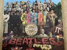 The Beatles SGT Peppers Vinyl First Pressing 637-1 Mono Record LP