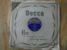 VERA LYNN - A NIGHTINGALE SANG IN BERKELEY SQUARE UK DECCA 10