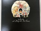 QUEEN A Day At The Races Vinyl Record original 1st UK Press 1976