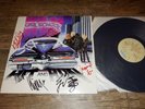 GIRLSCHOOL LP HIT AND RUN - SIGNED AUTOGRAPHED BY ALL - BRONZE RECORDS