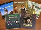 5 Waylon Jennings LPs: 