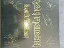 Iron maiden SIGNIERTES best of the beast Buch im Lp Format