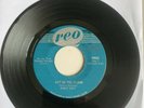 dobie gray out on the floor(Rare Canadian Reo Label)