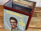 ELVIS PRESLEY 32 x 7