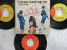 4 'THE RONETTES /CRYSTALS' HIT 45's+1PS[IS THIS WHAT I GET FOR LOVING U ?] 60's