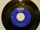 Ray Scott 45 rpm  Bopping Wig Wam Willie 1957 Rockabilly on Erwin plays great