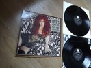 Cher's Greatest Hits 1965 - 1992 16 Classic Tracks DOUBLE LP Sonny & Cher