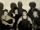 ORIGINAL Vtg 1984 QUEEN Album THE WORKS Vinyl RECORD Lp ST-12322 Rare NEAR MINT