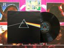 PINK FLOYD   DARK SIDE OF THE MOON LP UK PRESS + POSTERS (1977) HARVEST SHVL 804