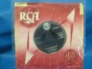 RECORD 7” SINGLE ELVIS PRESLEY BLUE SUEDE SHOES Tri-Centre 4839